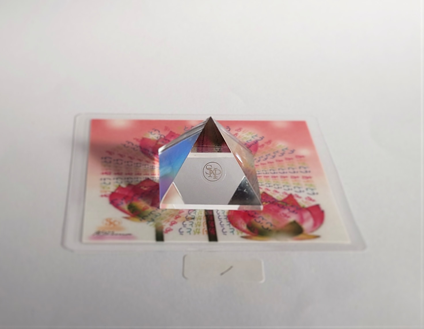 【蓮とありがとうAAAコースター２枚プレゼント】水晶ピラミッド11-1